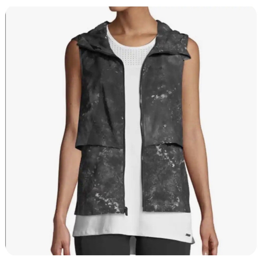 Nanette Lapore hooded vest size XL SI9